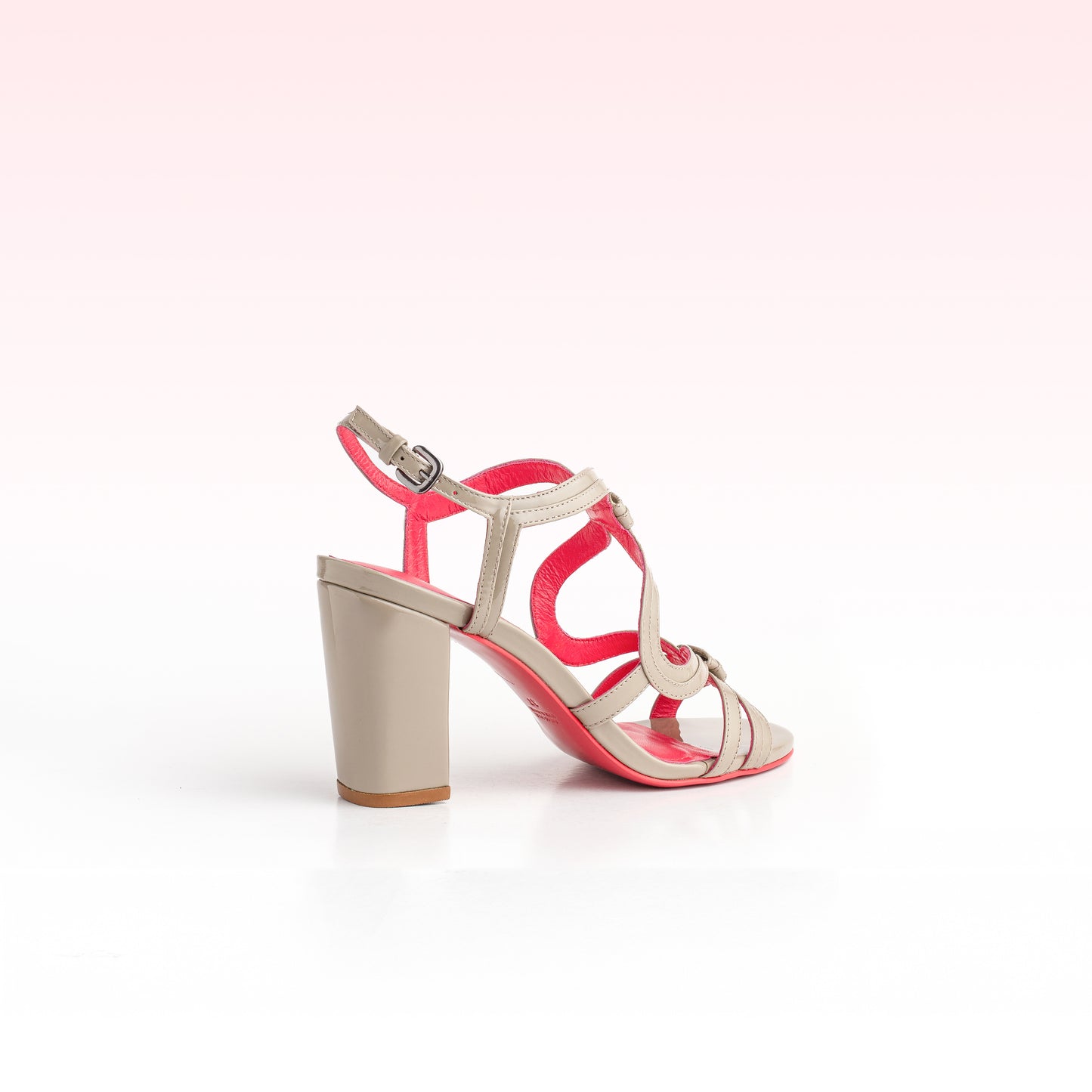 Sandália Cecília High Block Fendi