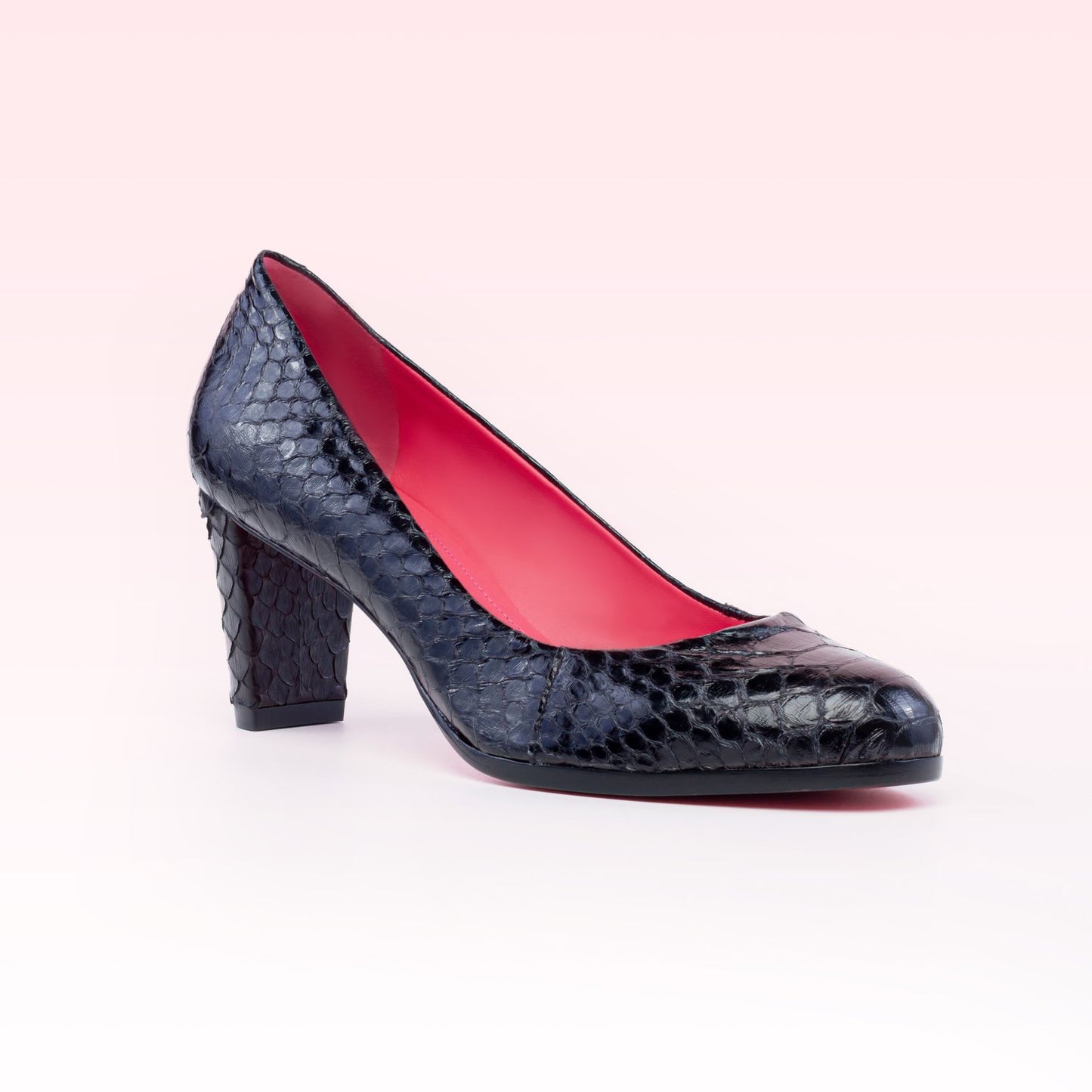 Scarpin Meg Python Preto